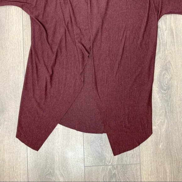 Aritzia Wilfred La Riviere Top Long Sleeve Split Back Burgundy Size XS - Picture 10 of 14
